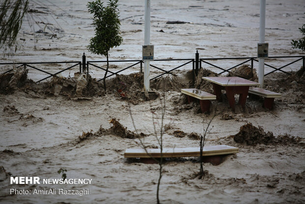 River flood hits Sari, northern Iran