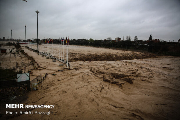 River flood hits Sari, northern Iran