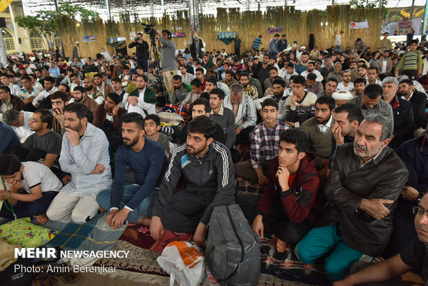 بیست و یکمین اعتکاف بزرگ جوانان کشور در شیراز