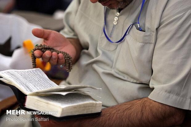 مراسم معنوی اعتکاف در حرم مطهر رضوی