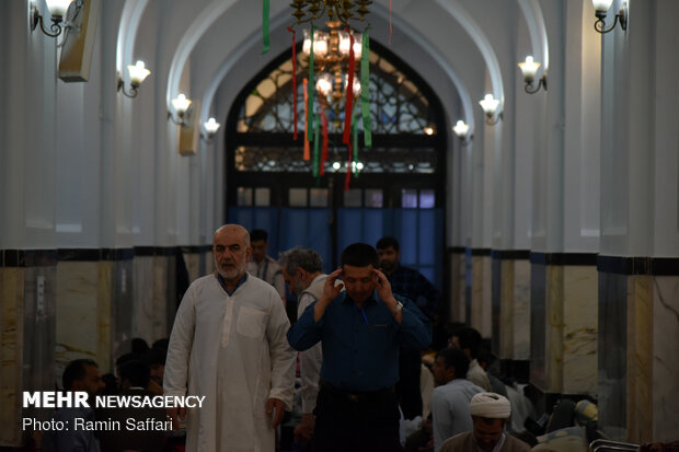 مراسم معنوی اعتکاف در حرم مطهر رضوی