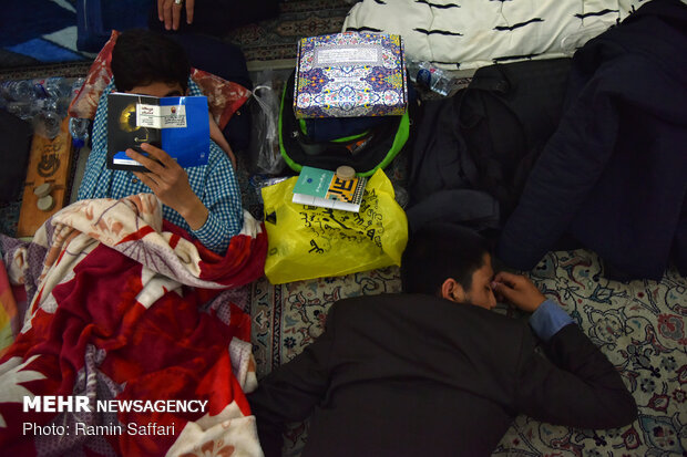 مراسم معنوی اعتکاف در حرم مطهر رضوی