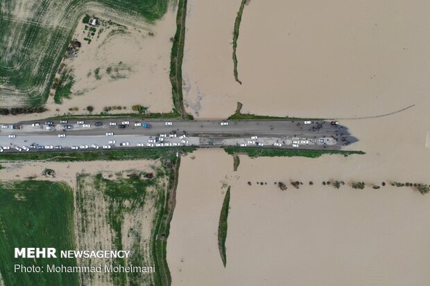 Aerial photos reveal aftermath of flood in N Iran