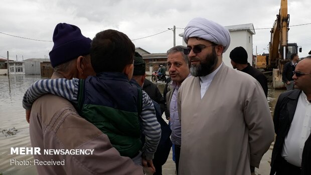 حضور رییس سازمان تبلیغات اسلامی در مناطق سیل زده گلستان