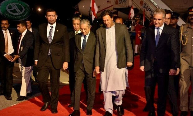 ملائیشیا کے وزیراعظم پاکستان پہنچ گئے