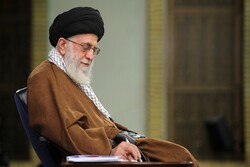 قائد الثورة الاسلامية يعزي بوفاة محمود محتشمي بور
