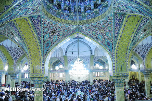 دعای «ام داود» معتکفین در قم