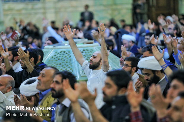 دعای «ام داود» معتکفین در قم