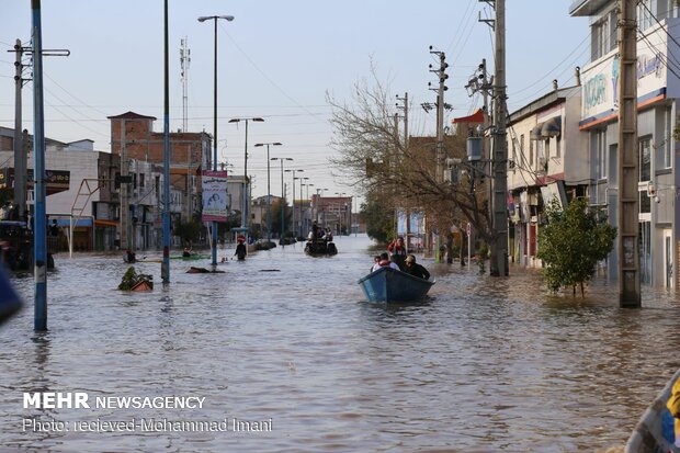 امدادرسانی در مناطق سیل زده گلستان