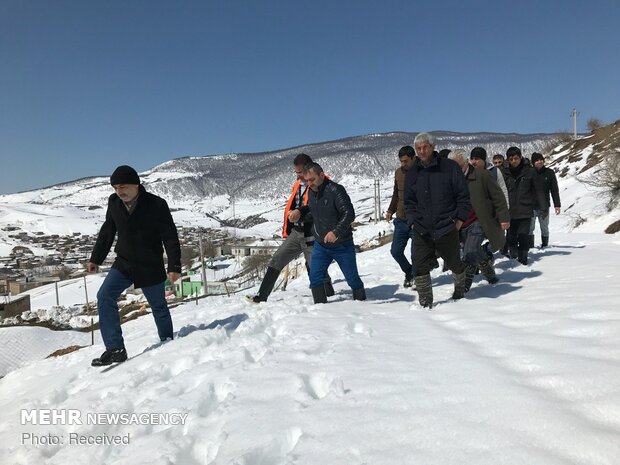 جلسه ستاد بحران در کالپوش شهرستان میامی