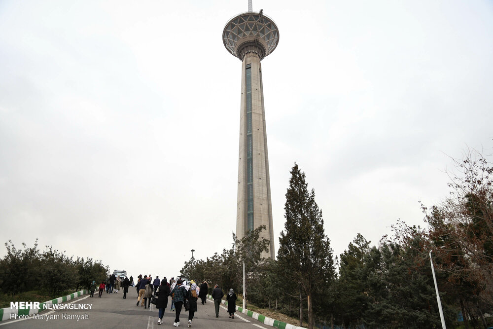 نوروزگاه برج میلاد تهران