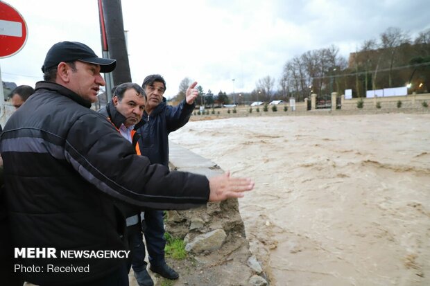 صوبہ لرستان میں طوفانی بارش کے بعد ہنگامی حالت کا اعلان