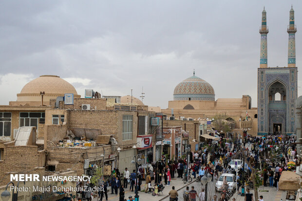 Travelers visit historical monuments in Nowruz