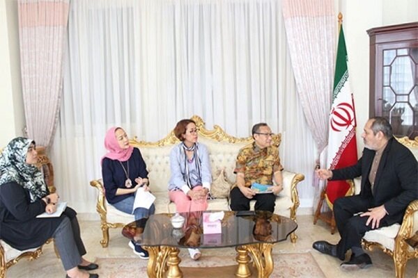 Tehran, Jakarta emphasize on developing coop. on religious dialogs  