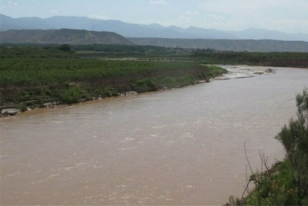 فقط هفت درصد آب‌های سطحی در استان زنجان مهار شده است 