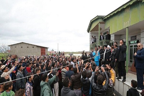 Pres. Rouhani visits flood-hit areas in Golestan prov.