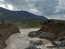 تخریب دو بند خاکی در نزدیکی روستای حسین آباد فراشبند