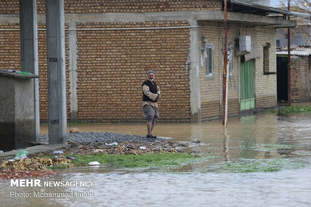 باران به ۲۵۰ منزل مسکونی شهر کلاته رودبار خسارت زد