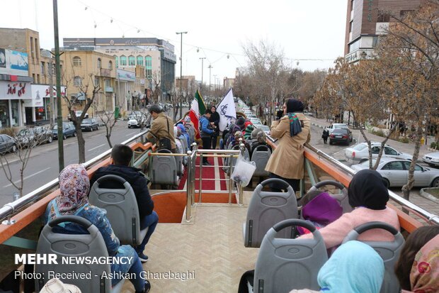 اتوبوس گردشگری زنجان