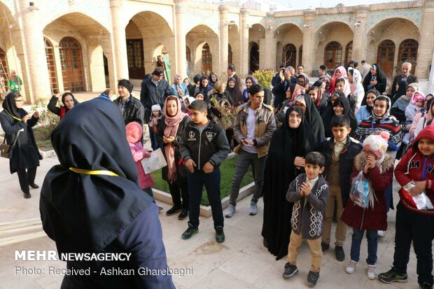 اتوبوس گردشگری زنجان