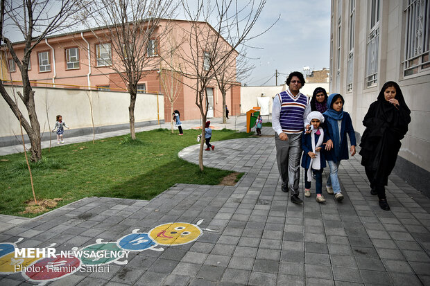 پایگاه خدمات اجتماعی ، پزشکی و بهداشتی زندگی خوب در مشهد