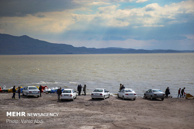 Lake Urmia water level rises after heavy rains