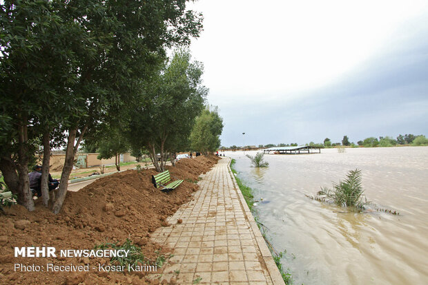 دشت آزادگان در معرض سیلاب‎