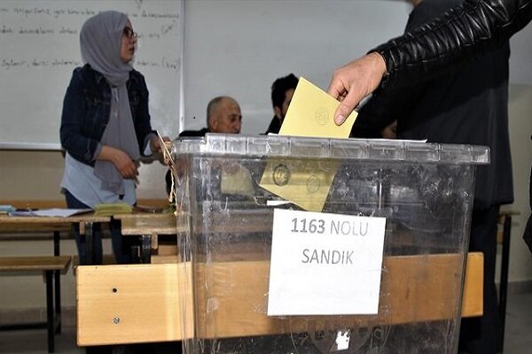 حزب اردوغان يخسر العاصمة والمدن الكبرى في الانتخابات البلدية