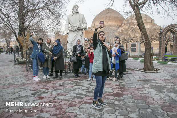 Tebriz Nevruz Bayramı'nda turistleri ağırlıyor