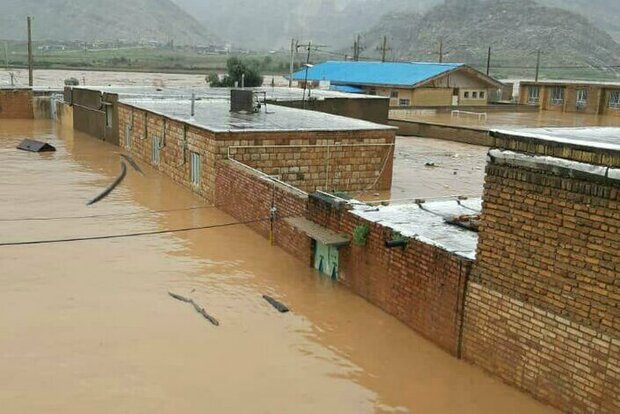 آبگرفتگی برخی از خانه های روستای میان رودان کوهرنگ