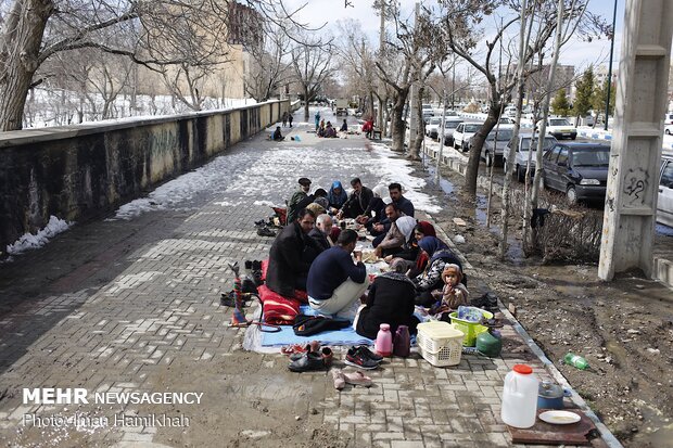 سیزده بدر برفی در همدان