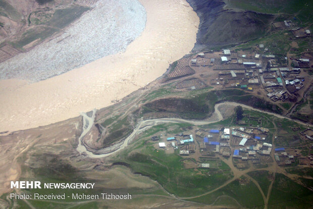 Aerial photos show scale of Pol-e Dokhtar flooding