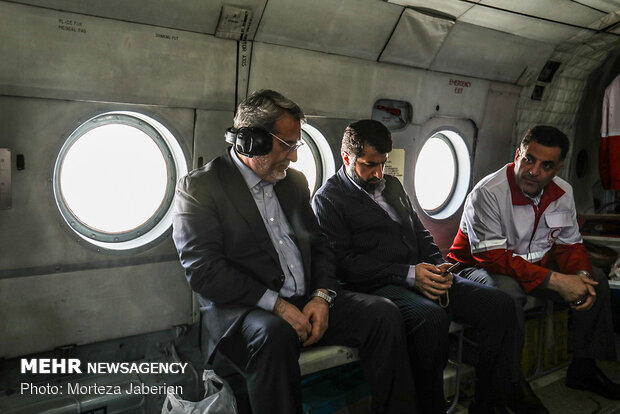 بازدید هوایی عبدالرضا رحمانی فضلی وزیر کشور از مناطق سیل زده خوزستان