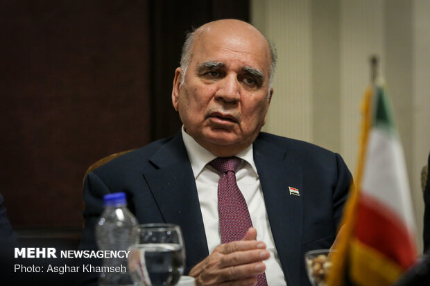 عراق کے وزیر خزانہ کی ایرانی وزیر خزانہ سے ملاقات