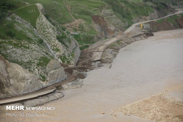 Relief, rescue services underway in flood-hit areas in Lorestan prov.