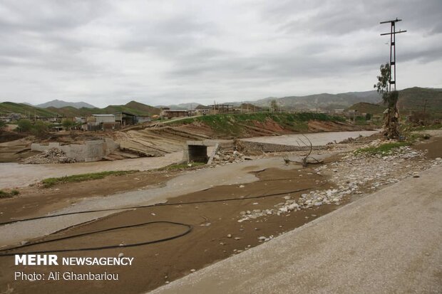 Relief, rescue services underway in flood-hit areas in Lorestan prov.