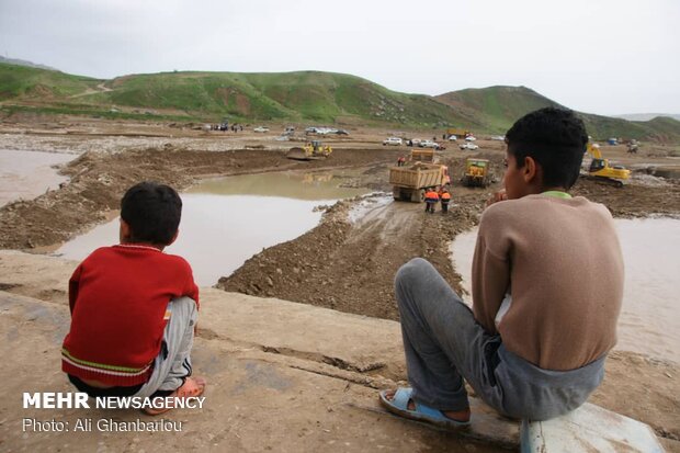 Relief, rescue services underway in flood-hit areas in Lorestan prov.