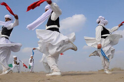 رقص محلی قوم سیستانی در جشنواره اقوام گلستان