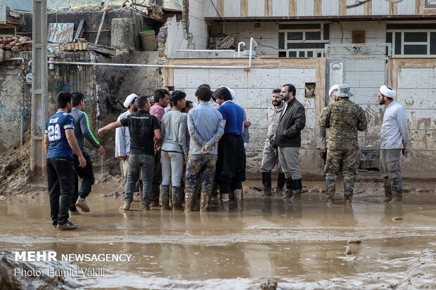 IDO head visit flood-hit areas in Lorestan