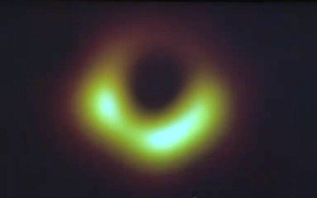نخستین تصویر واقعی از ابر سیاهچاله منتشر شد