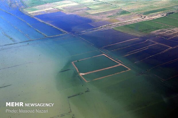 Two high-ranking Army commanders visit flood-hit Khuzestan prov.