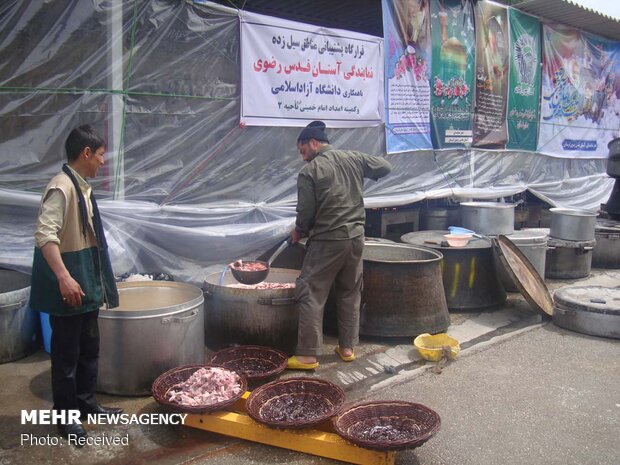 سفر تولیت آستان قدس رضوی به مناطق سیل زده لرستان