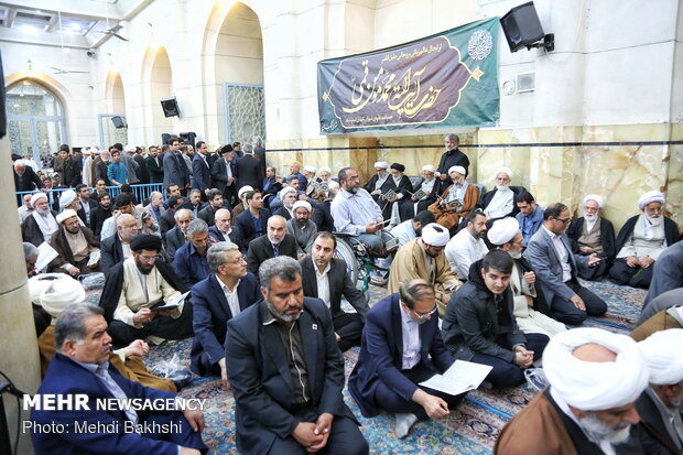 مراسم چهلمین روز ارتحال آیت الله مؤمن