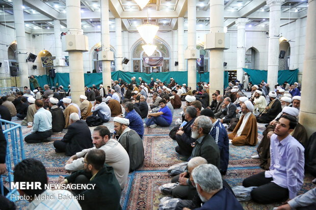 مراسم چهلمین روز ارتحال آیت الله مؤمن