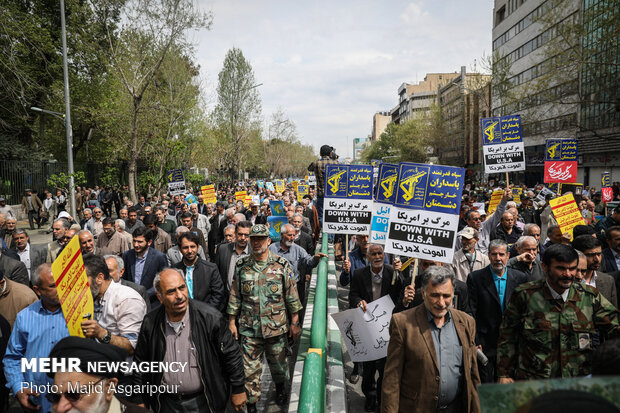 Tehranis march to protest at US' IRGC blacklisting 