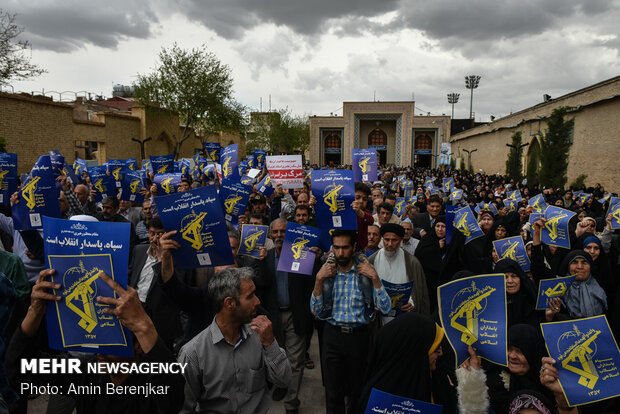 People protest against US' IRGC blacklisting in Shiraz