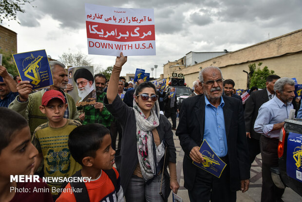 People protest against US' IRGC blacklisting in Shiraz