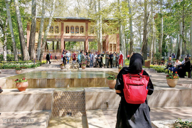 A spring day at Iranian Art Museum Garden  