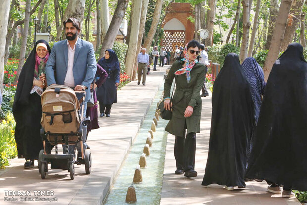 A spring day at Iranian Art Museum Garden  