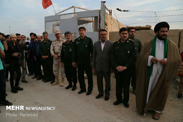 ورود کاروان کمک های گروه نجباء عراق به سیل زدگان  از  مرز مهران